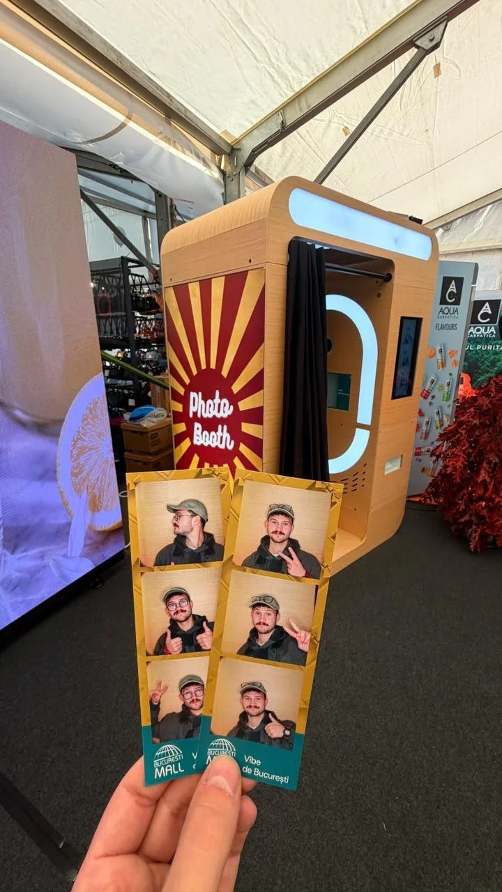 Benzi foto personalizate și designul lateral al cabinei Retro Photobooth